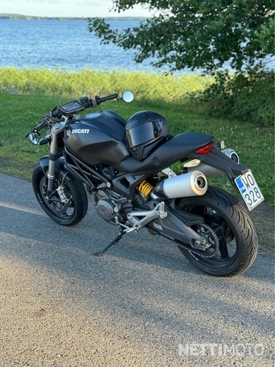 Ducati Monster