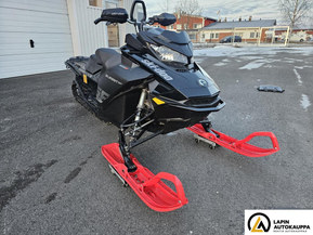 Ski-Doo Summit