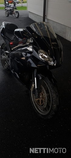 Aprilia RS