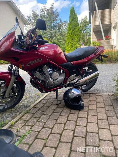 Yamaha XJ