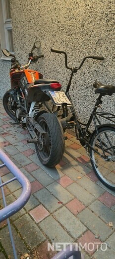 KTM 125