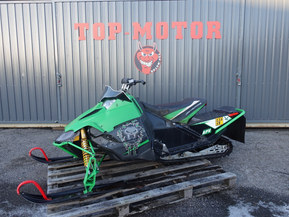 Arctic Cat Sno Pro Cross country