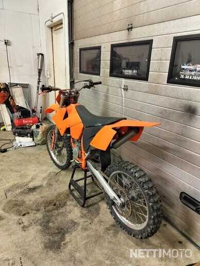 KTM 125