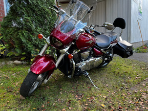 Suzuki Intruder