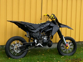 Aprilia SX