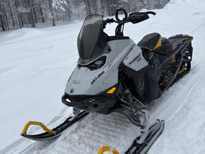Ski-Doo Summit