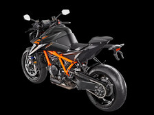 KTM 1390 Super Duke R Evo