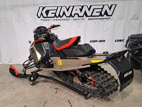 Ski-Doo MX Z