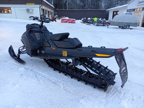 Ski-Doo Summit