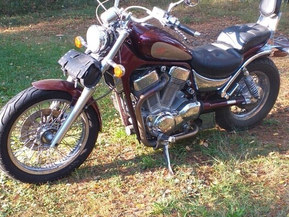 Suzuki Intruder