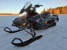 Ski-Doo Renegade