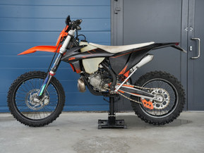 KTM 150