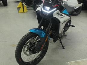 CFMOTO 450MT