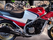 Honda VF