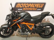 KTM 1390 Super Duke R