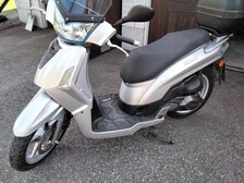 Kymco People