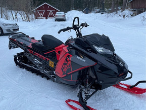 Ski-Doo Summit