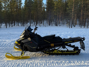 Ski-Doo Summit