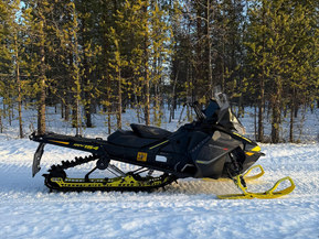 Ski-Doo Summit