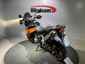 KTM 990
