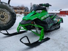 Arctic Cat Sno Pro Cross country