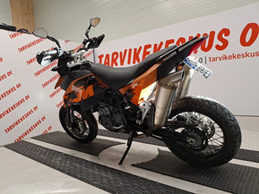 KTM 690