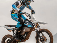 CFMOTO CX-5E