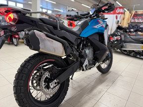 CFMOTO 800MT