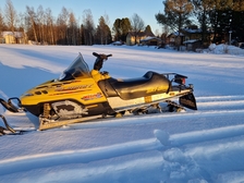 For sale Ski-Doo Summit - Nettimoto