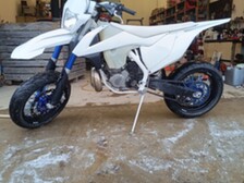 KTM 300