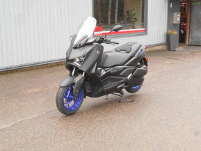 Yamaha X-MaX