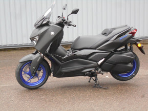 Yamaha X-MaX
