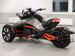 Can-Am Spyder