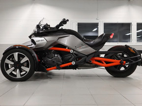 Can-Am Spyder