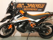 KTM 790