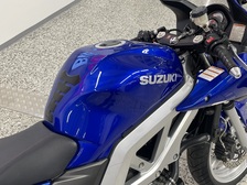 Suzuki SV