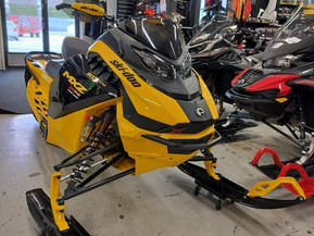 Ski-Doo MX Z