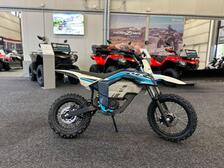 CFMOTO CX-5E