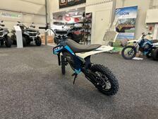 CFMOTO CX-5E
