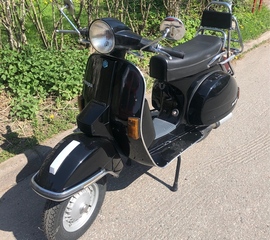 Vespa PX