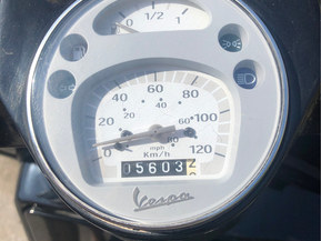 Vespa PX