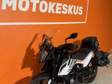 KTM 790