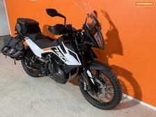 KTM 790