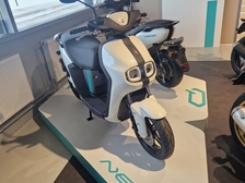 Yamaha Neos
