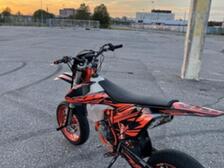 KTM 125