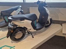 Yamaha Neos
