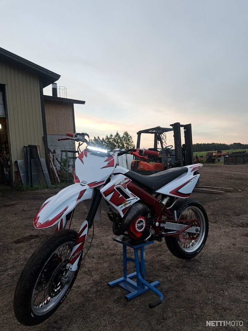 Derbi Senda Drd Racing Limited Edition 50 cm³ 2008 - Loimaa - Mopo ...