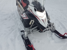 Yamaha snow mobile - Nettimoto