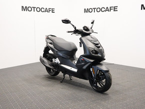 Peugeot Speedfight 4