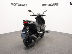 Peugeot Speedfight 4